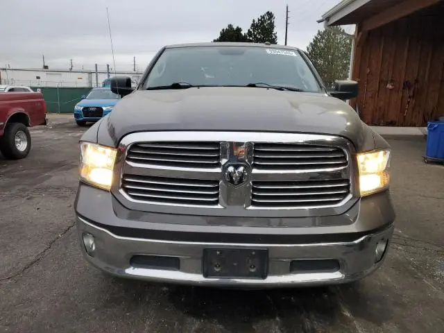2015 RAM 1500 SLT  