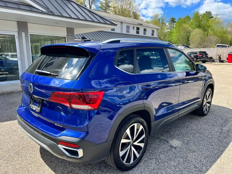 2022 VOLKSWAGEN TAOS SE  