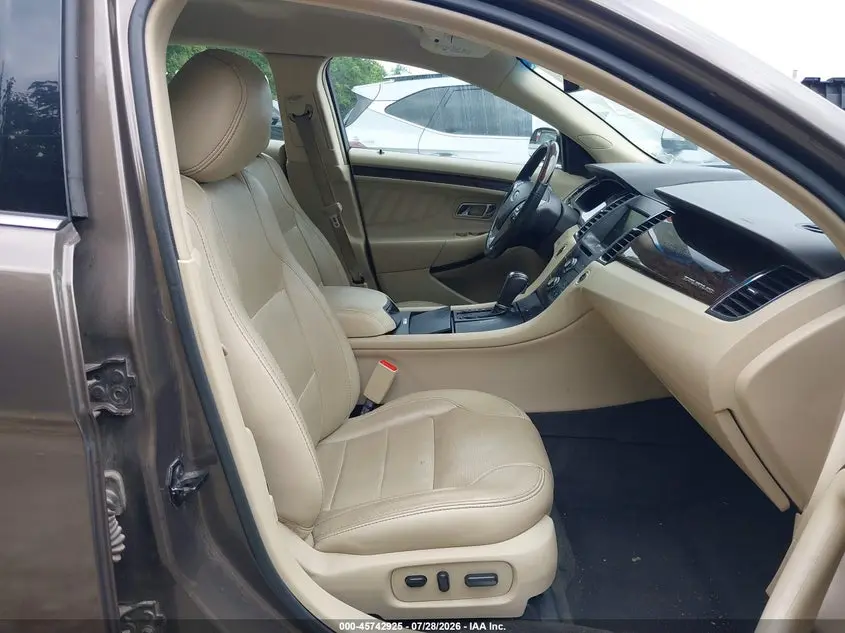 2015 FORD TAURUS LIMITED