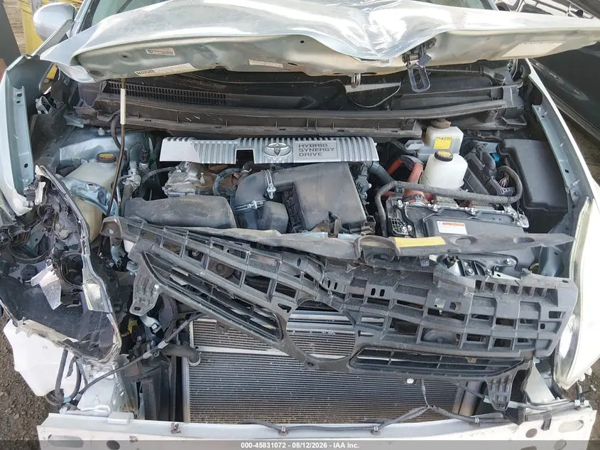 2013 TOYOTA PRIUS TWO