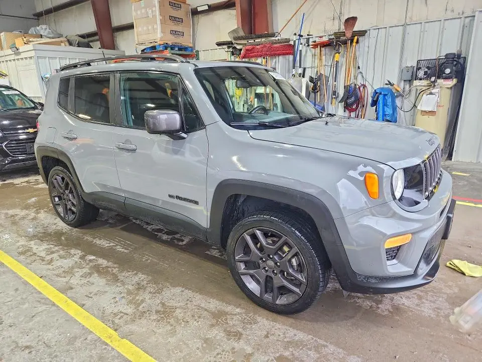 2021 JEEP RENEGADE LATITUDE  