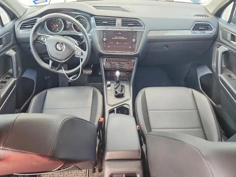 2020 VOLKSWAGEN TIGUAN SE  