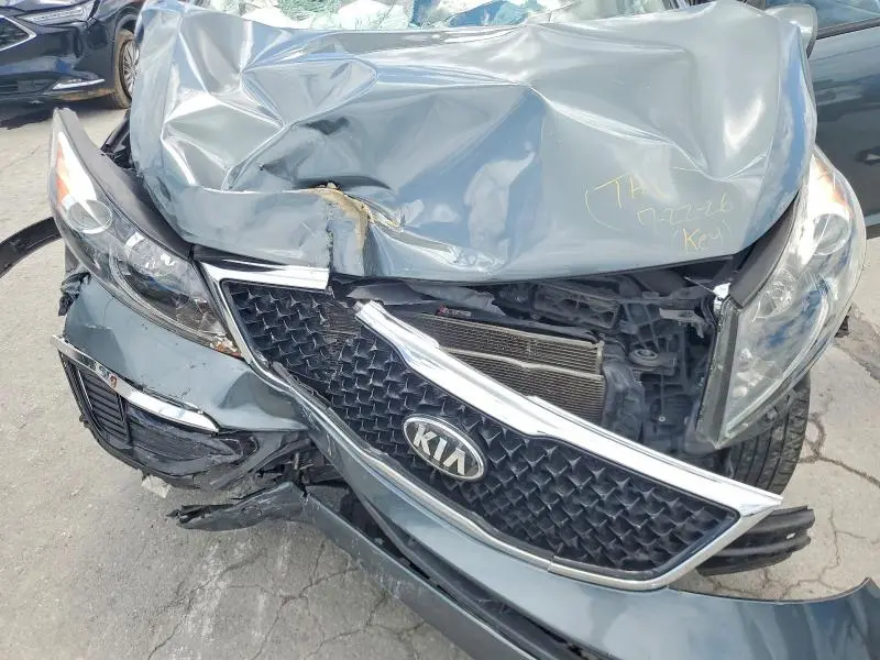 2015 KIA SPORTAGE LX  