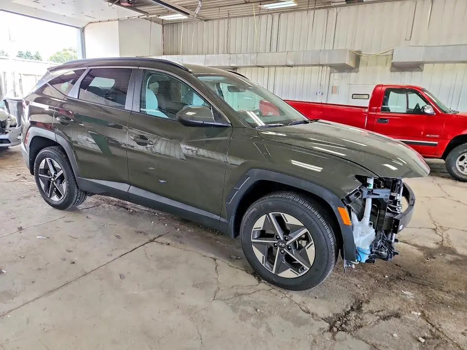2025 HYUNDAI TUCSON SEL  