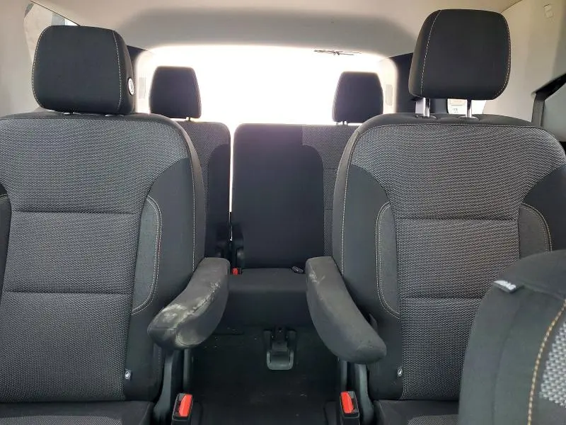 2018 CHEVROLET TRAVERSE LT  
