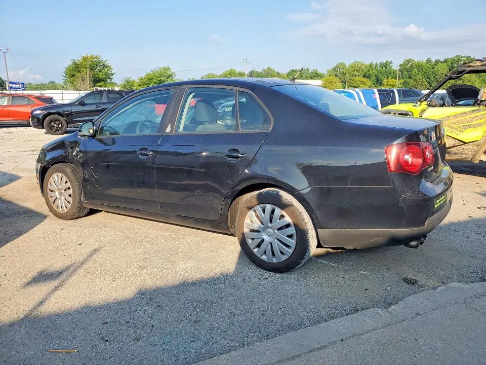 2010 VOLKSWAGEN JETTA S  