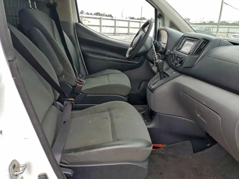 2015 NISSAN NV200 2.5S  