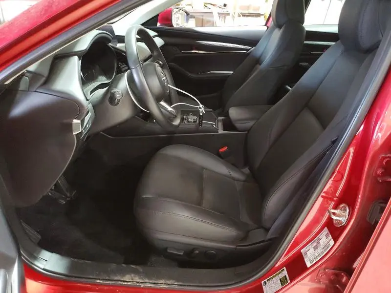 2024 MAZDA 3 PREFERRED  