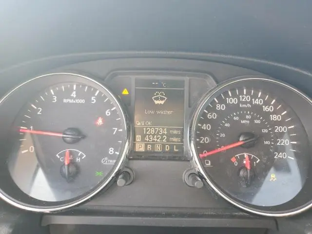 2012 NISSAN ROGUE S  