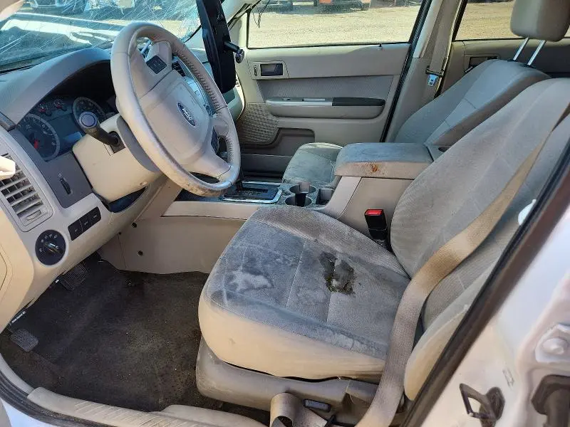 2010 FORD ESCAPE XLT  