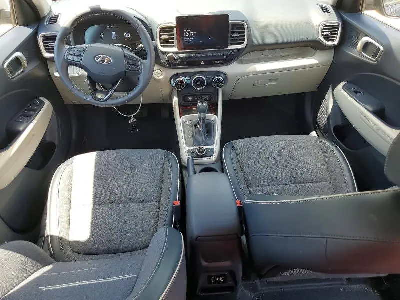 2024 HYUNDAI VENUE LIMITED  