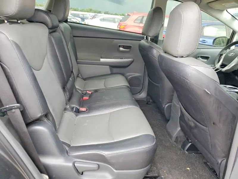 2013 TOYOTA PRIUS V TWO  