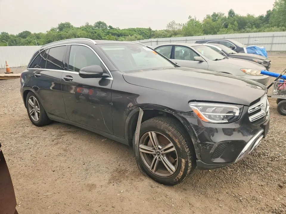 2021 MERCEDES-BENZ GLC 300 4MATIC  