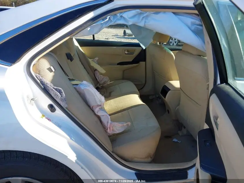 2017 TOYOTA CAMRY LE