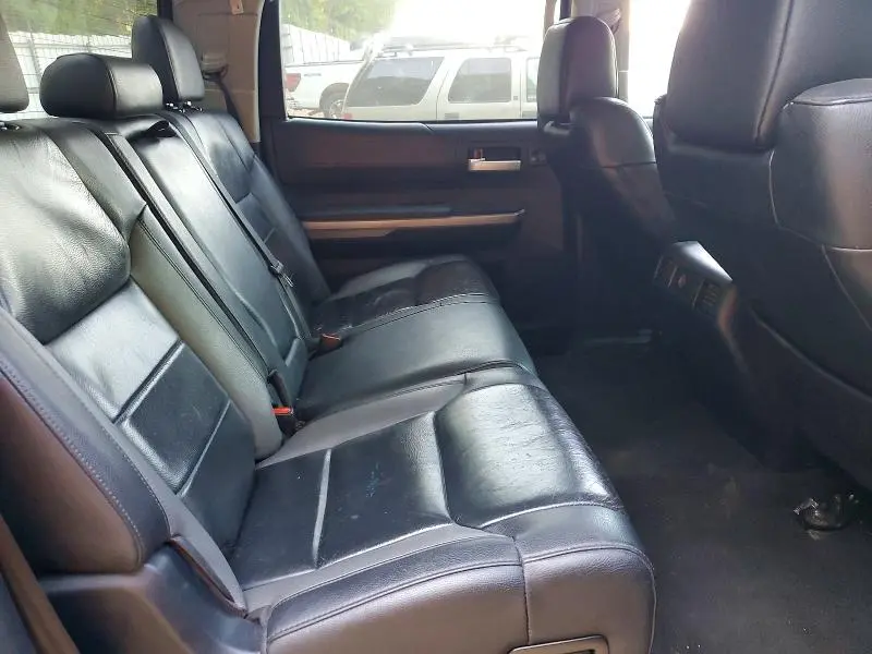 2018 TOYOTA TUNDRA CREWMAX LIMITED  