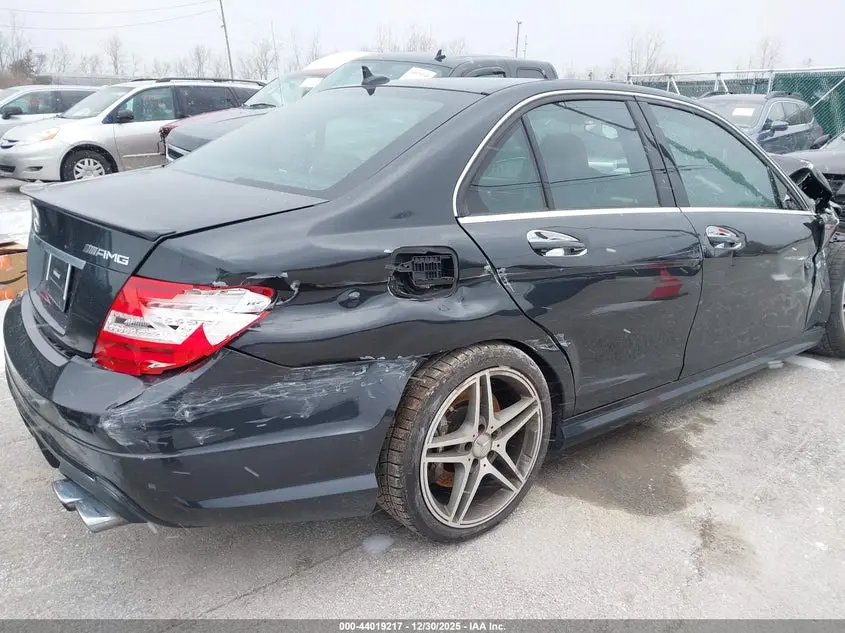 2012 MERCEDES-BENZ C 63 AMG  