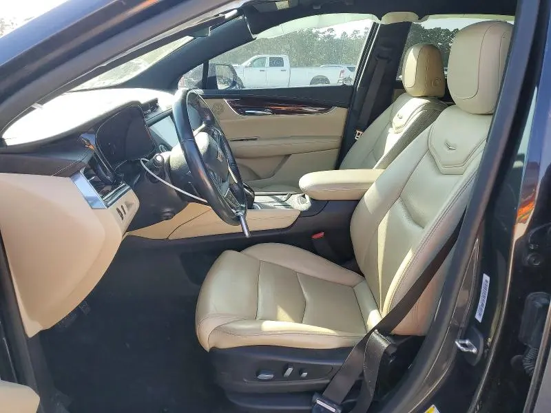 2019 CADILLAC XT5 LUXURY  