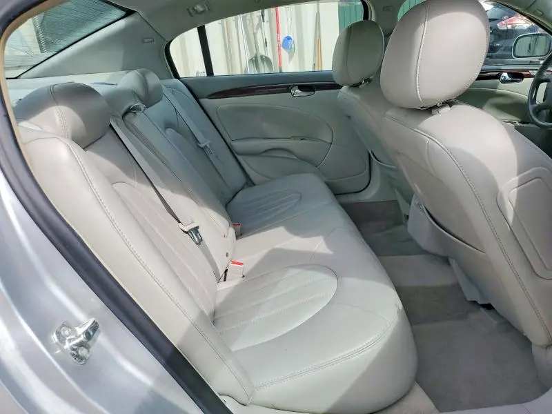 2011 BUICK LUCERNE CXL  