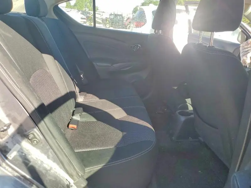 2017 NISSAN VERSA 1.6 SV  