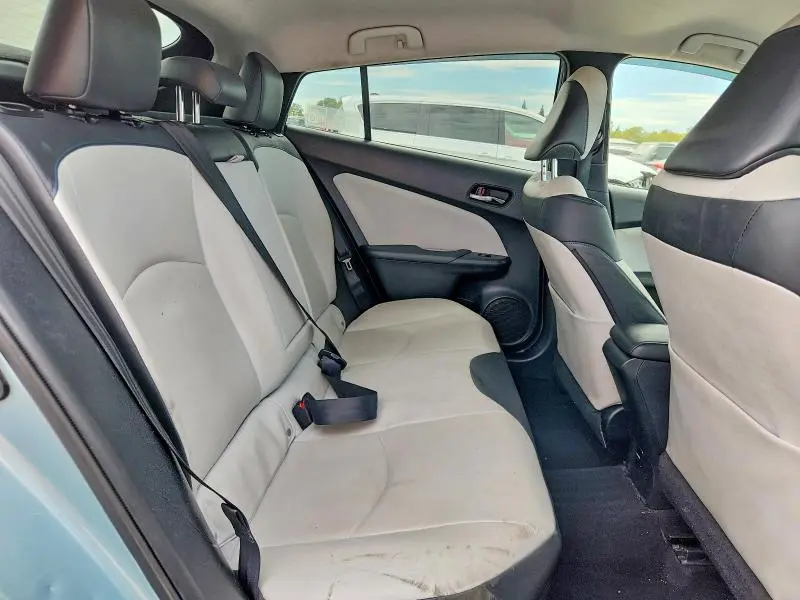 2016 TOYOTA PRIUS THREE TOURING  