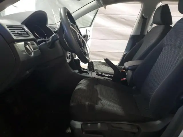 2017 VOLKSWAGEN PASSAT S  