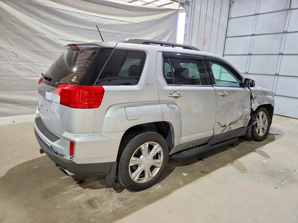 2017 GMC TERRAIN SLT  
