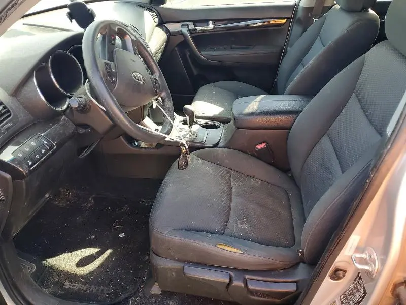 2012 KIA SORENTO LX  