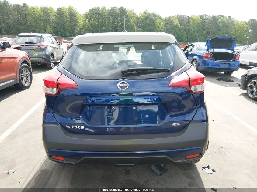 2018 NISSAN KICKS SR
