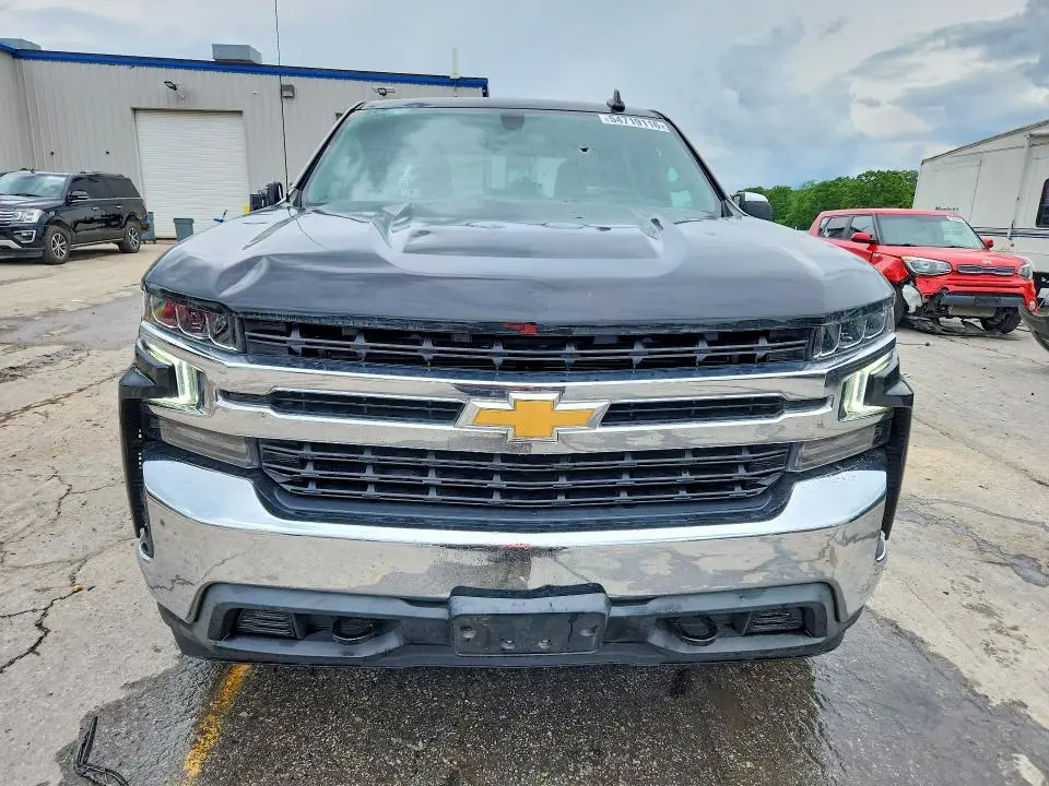 2021 CHEVROLET SILVERADO K1500 LT  