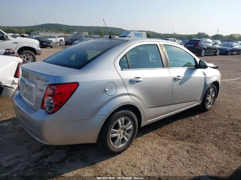 2016 CHEVROLET SONIC LT AUTO