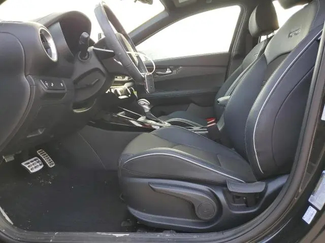 2024 KIA FORTE GT LINE  
