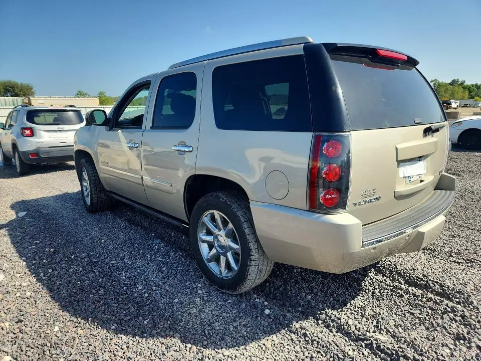 2013 GMC YUKON DENALI  