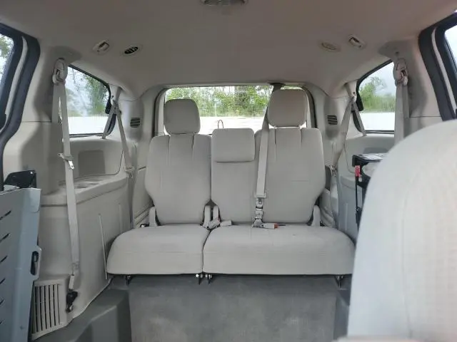 2011 DODGE GRAND CARAVAN EXPRESS  