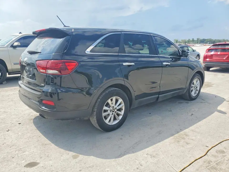 2019 KIA SORENTO LX V6  