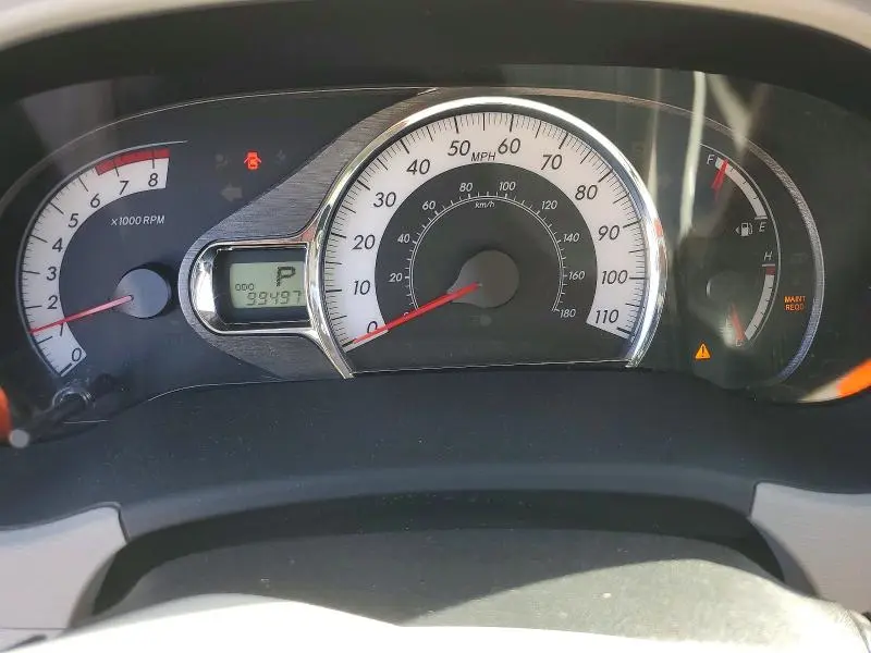 2013 TOYOTA SIENNA SE 8-PASSENGER  