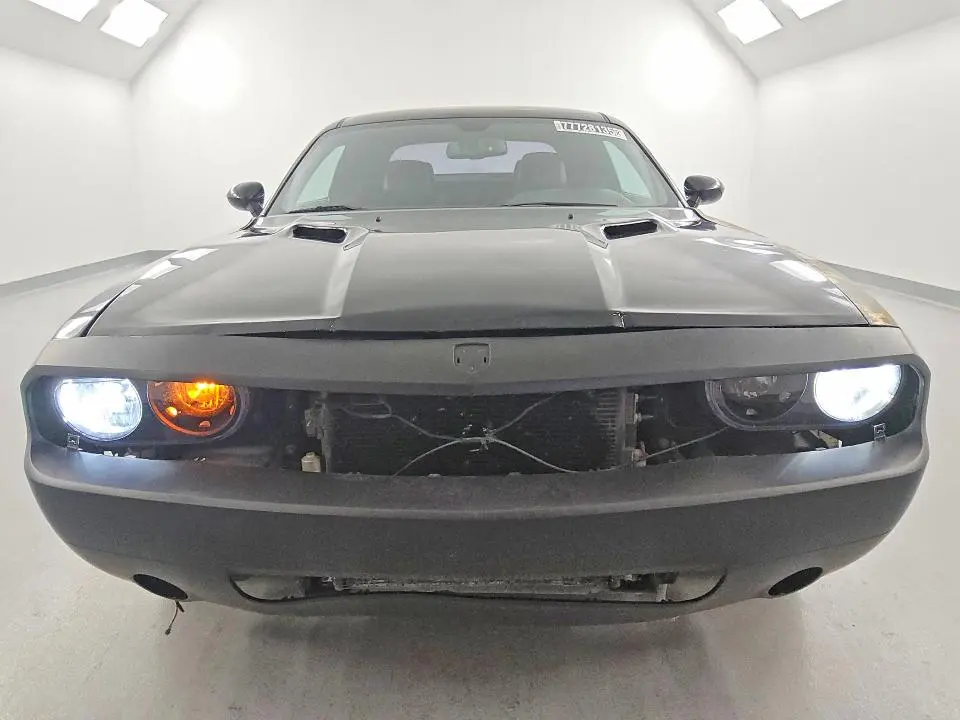 2012 DODGE CHALLENGER SXT  