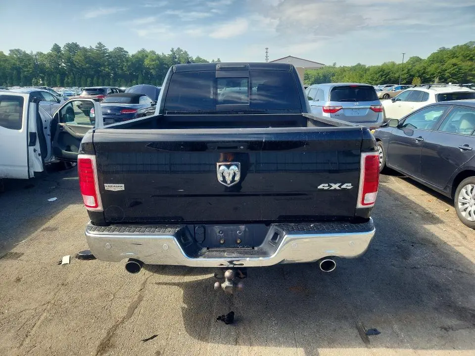 2018 RAM 1500 LARAMIE  