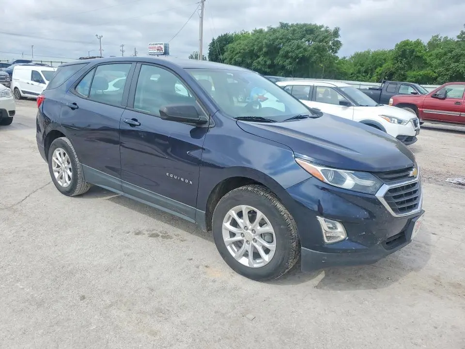 2020 CHEVROLET EQUINOX LS  