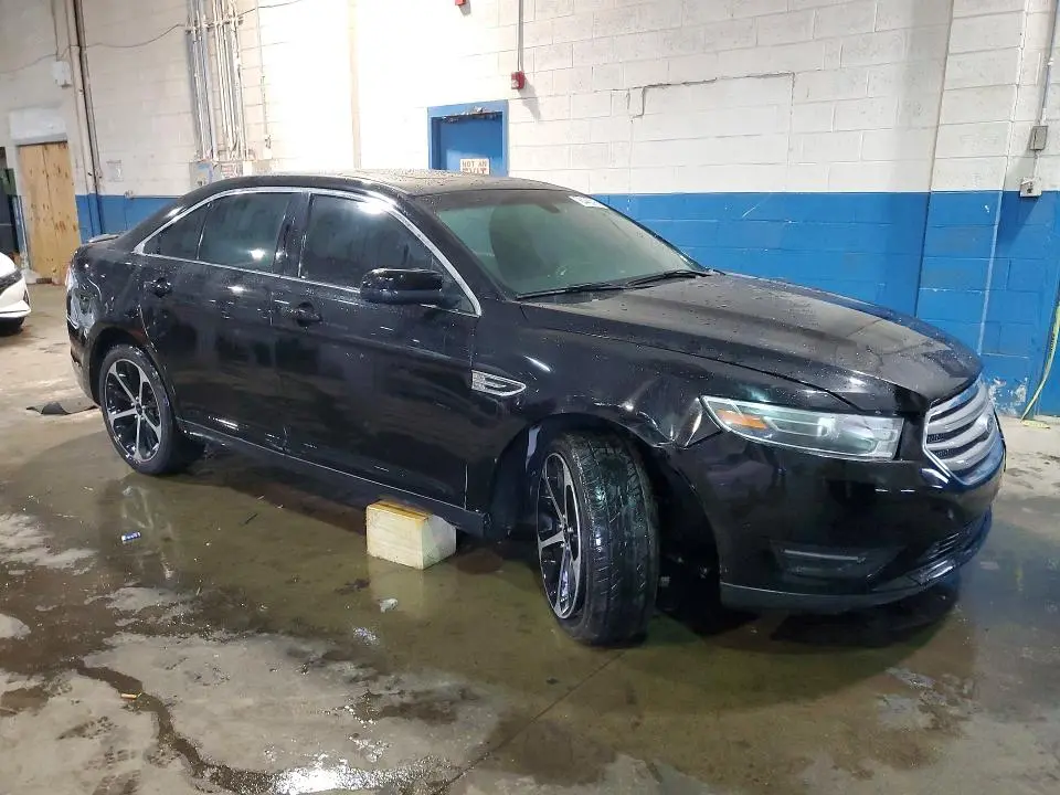 2016 FORD TAURUS SEL  