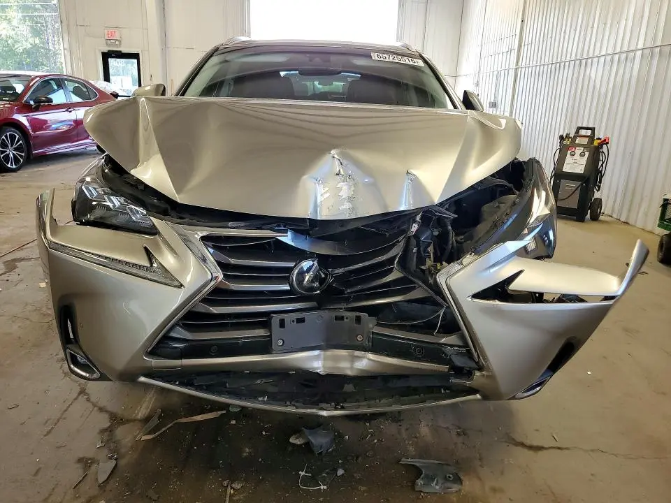 2015 LEXUS NX 200T  