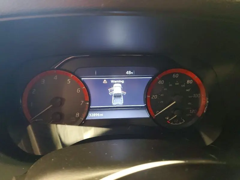 2023 NISSAN FRONTIER S  