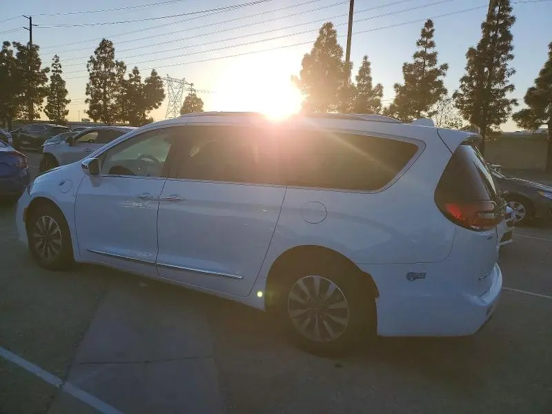 2021 CHRYSLER PACIFICA HYBRID LIMITED  