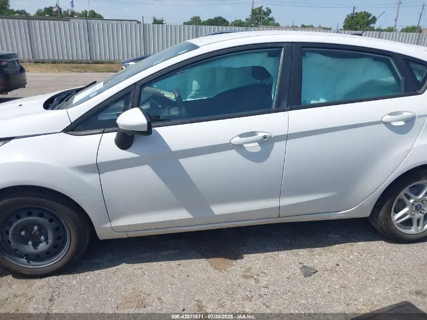 2017 FORD FIESTA SE