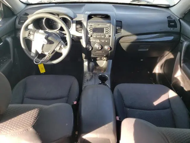 2011 KIA SORENTO BASE  