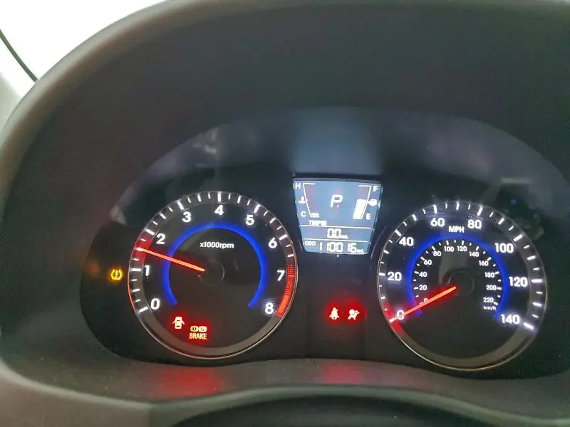 2014 HYUNDAI ACCENT GLS  