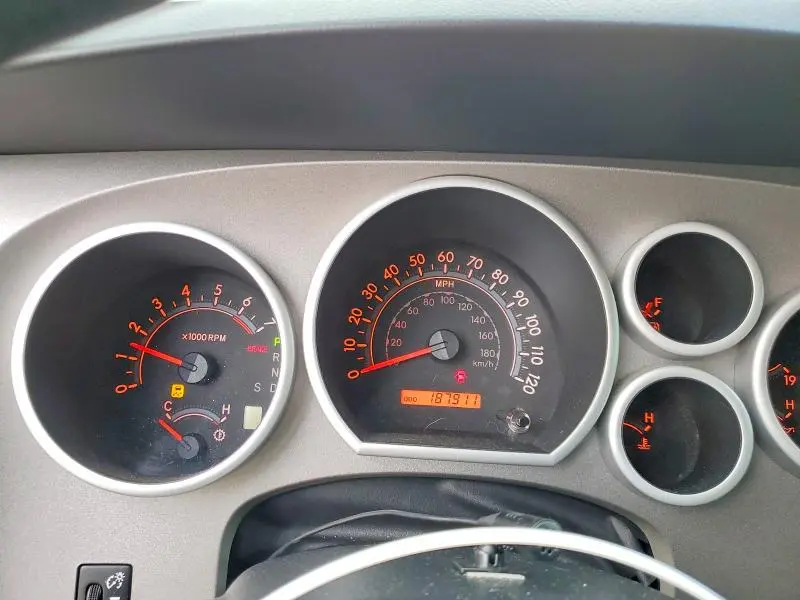 2013 TOYOTA TUNDRA CREWMAX SR5  