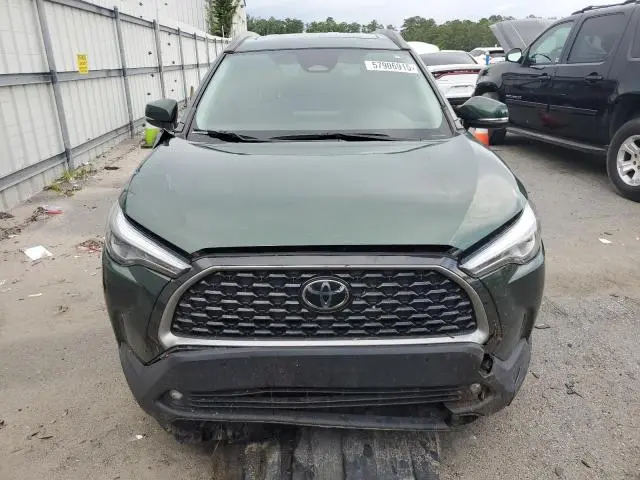 2023 TOYOTA COROLLA CROSS XLE