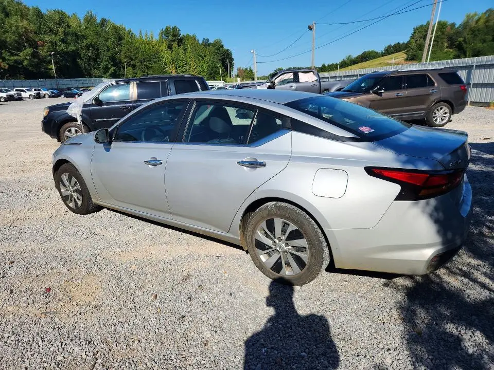 2022 NISSAN ALTIMA S  