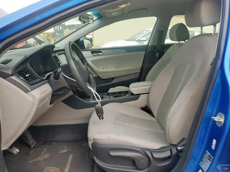 2018 HYUNDAI SONATA SE  