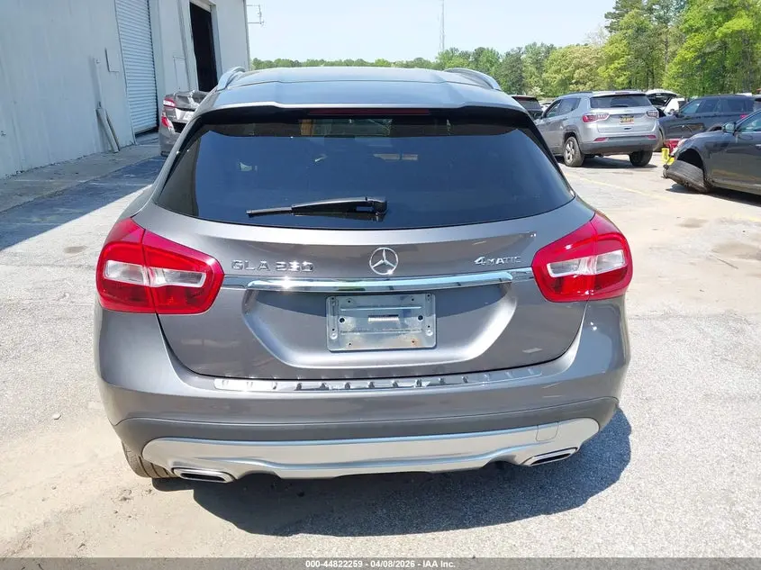 2016 MERCEDES-BENZ GLA 250 4MATIC